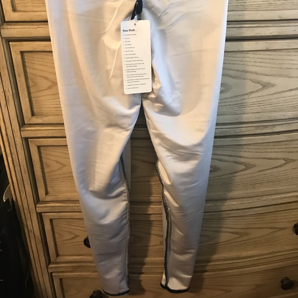 Black Milk Police Box Leggings Large New with tags - Picture 4 of 4